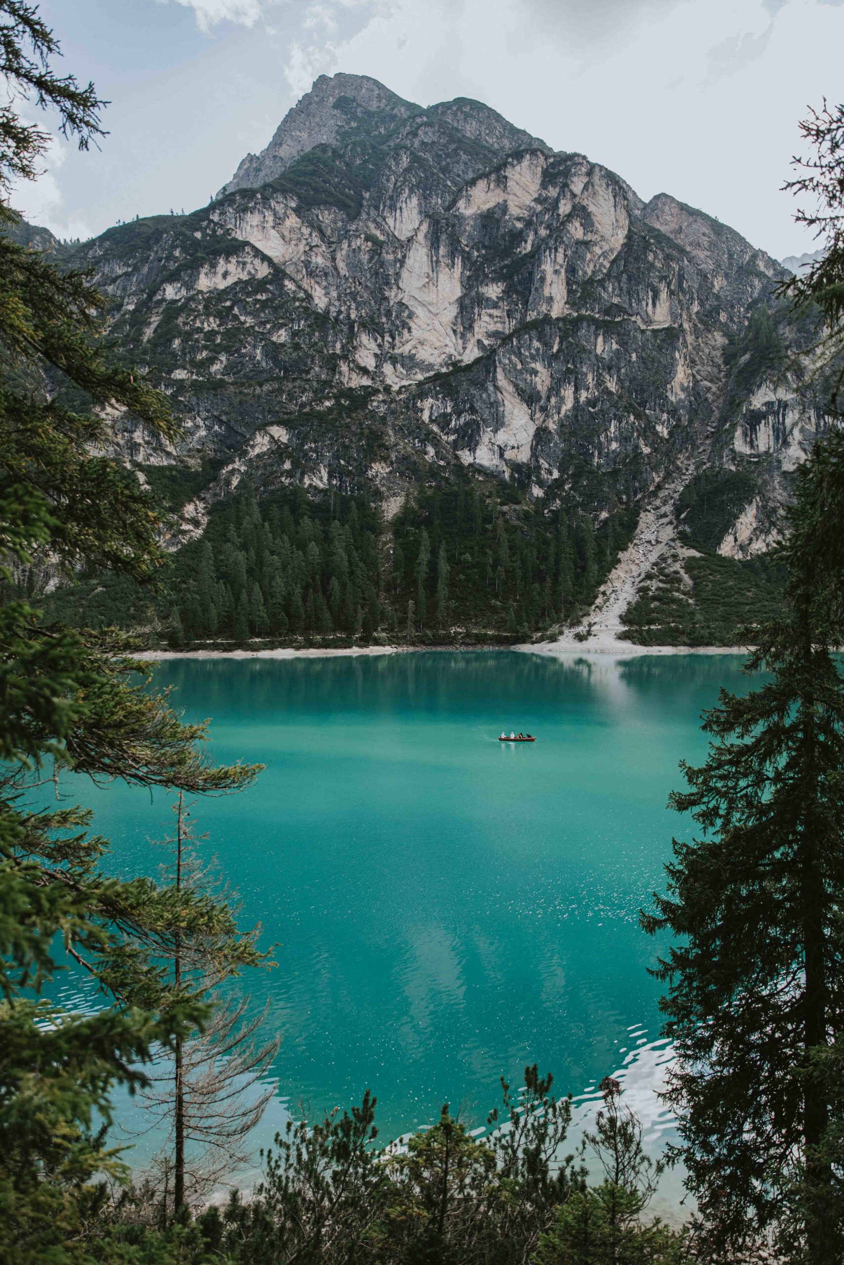 book a boat ride and photo tour on Lago di Braies