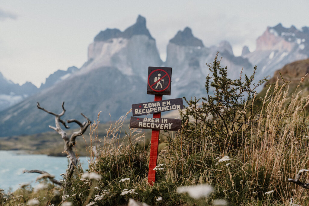 A sign blocks entry to a trail in the Patagonian National Park of Torres del Paine.